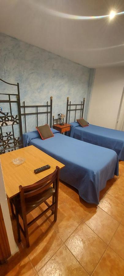 Hostal Del Campo Аревало Екстер'єр фото